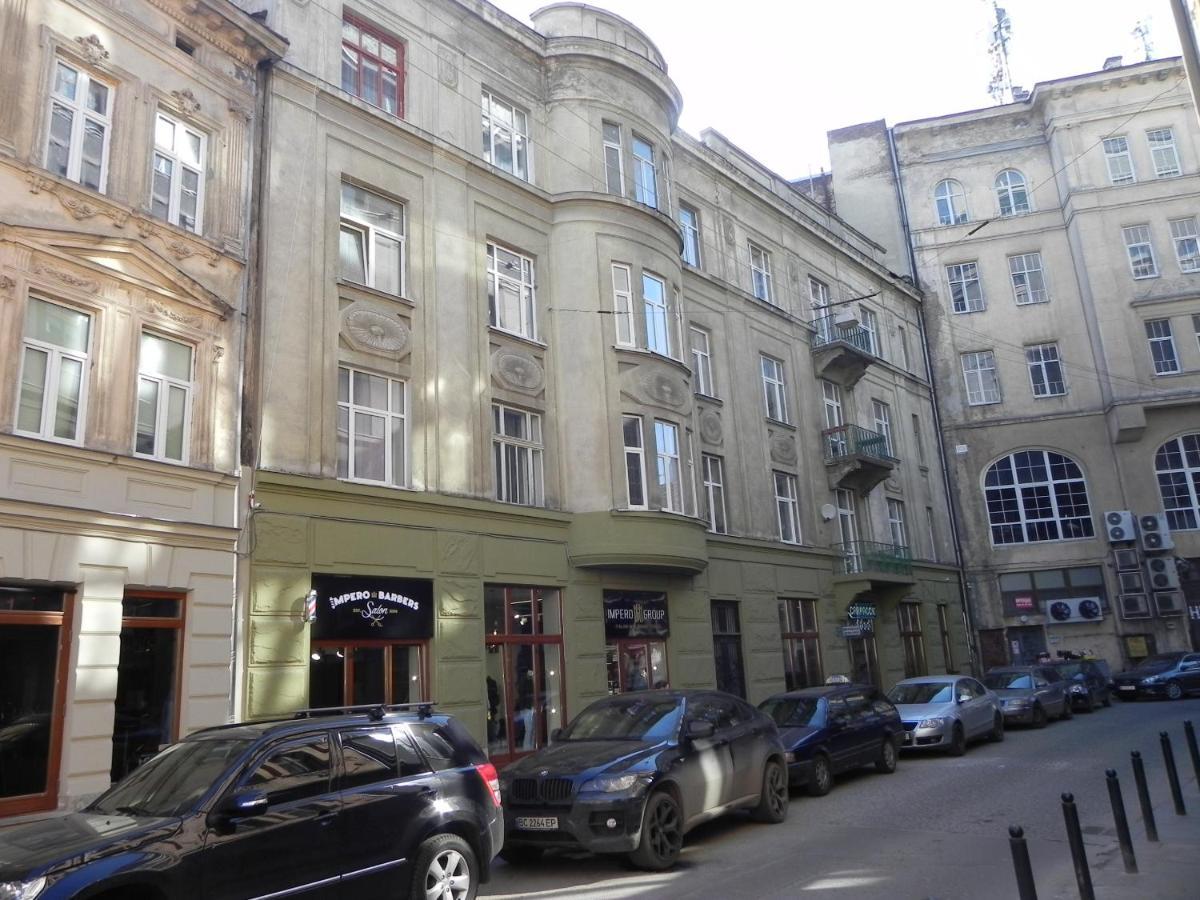 The Heart Of Lviv Apartments - לבוב חדר תמונה